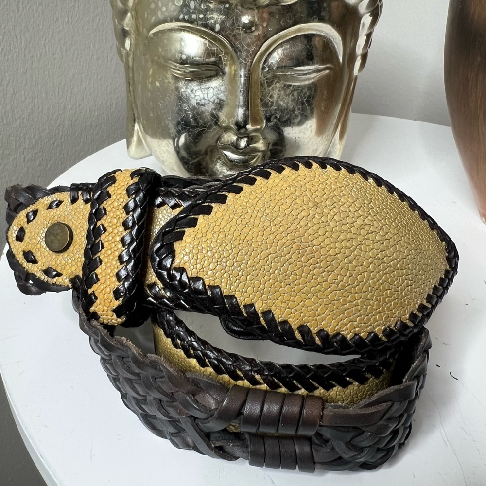 The Divine Tribe NYC‎ VINTAGE belt medium